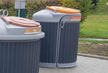 Kontajnery Semi bin